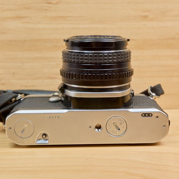 Pentax ME 35mm SLR Film Camera, with SMC Pentax-M 50mm 1.7 lens - Picture 8 of 8